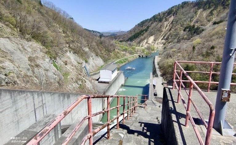 ダム管理の階段